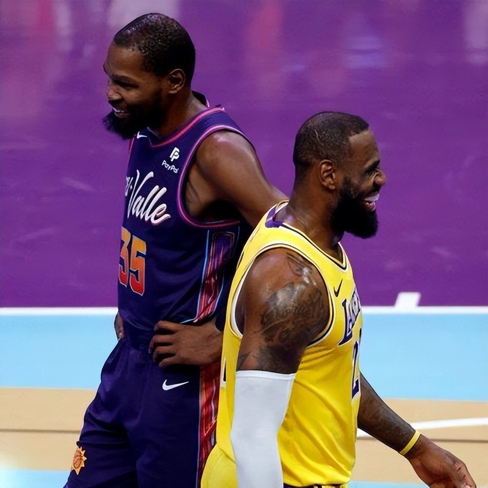 杜兰特巅峰对决，西亚卡姆与60激战中国队分钟，出色防守胜负难料！